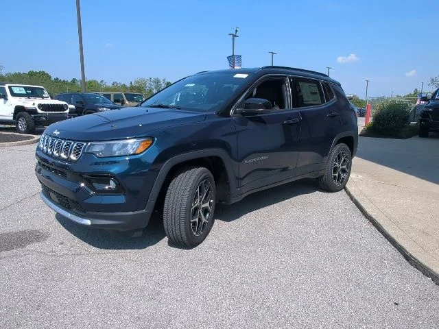 New 2026 Fathom Blue Pearl-Coat Exterior Paint Jeep Limited image 5