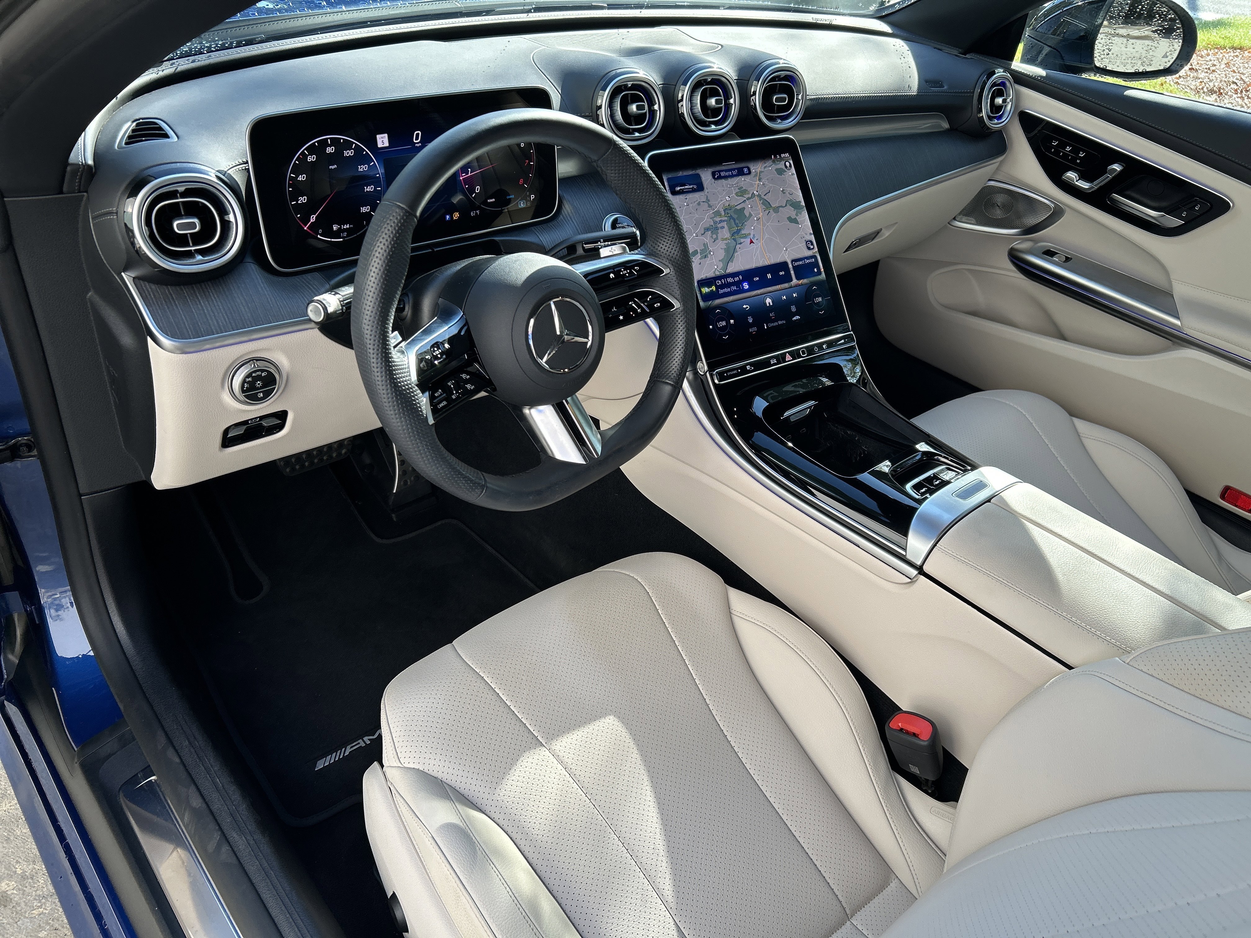 Certified Used 2025 Sterling Blue Metallic Mercedes-Benz CLE 300 4MATIC® Cabriolet image 31