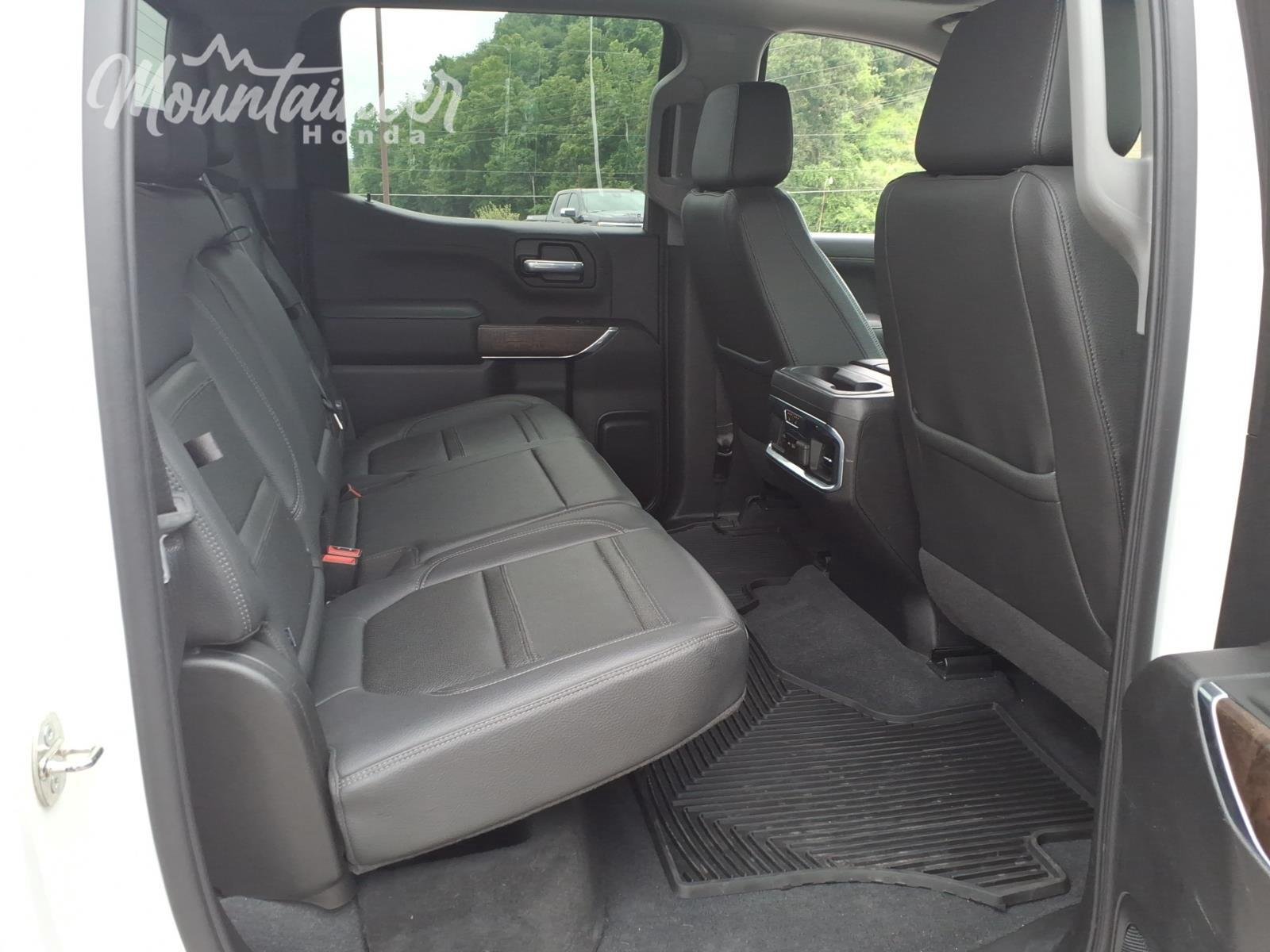 Used 2020 White Frost Tricoat GMC Denali image 20