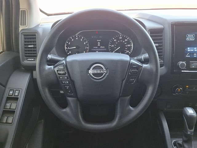 Used 2022 Red Nissan S image 11
