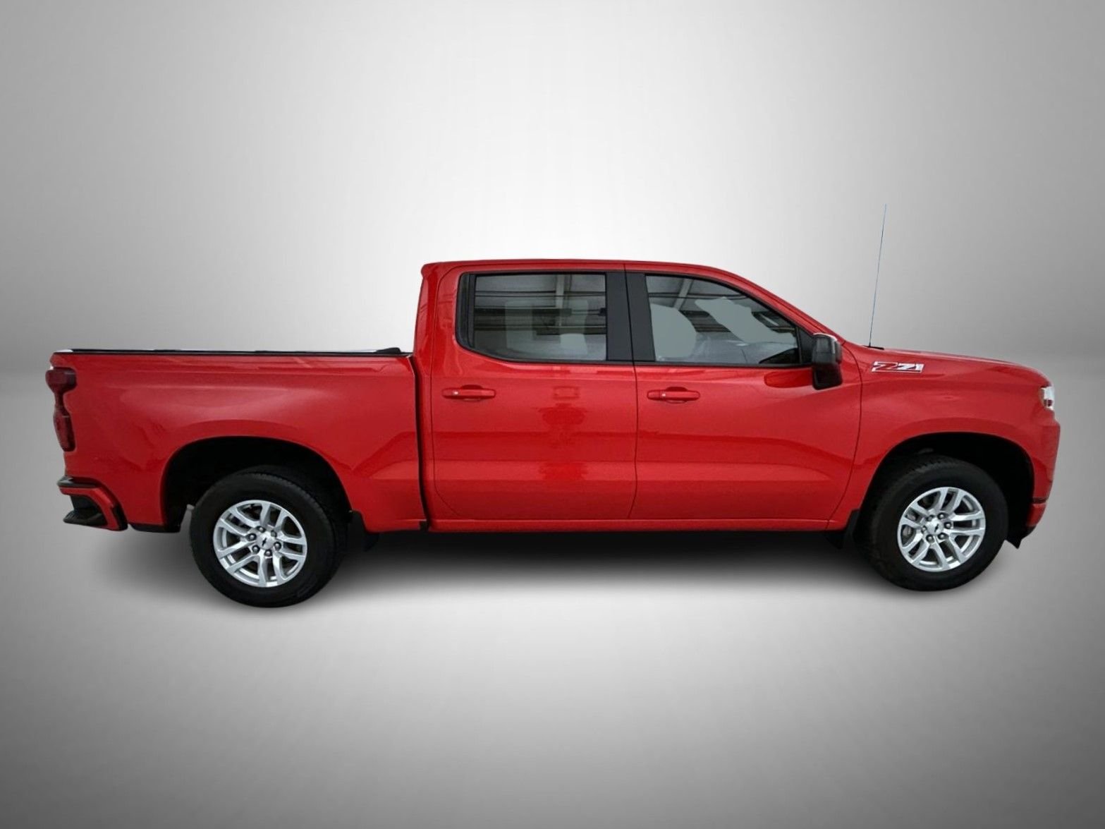 Used 2019 Red Chevrolet RST image 4