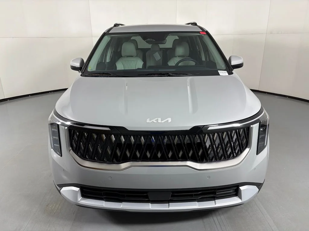 New 2026 Ceramic Silver Kia EX image 3