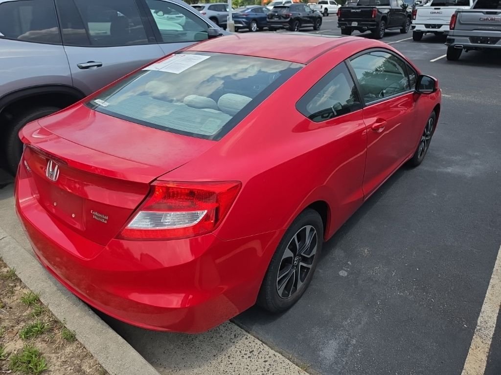 Used 2013 Red Honda EX image 10