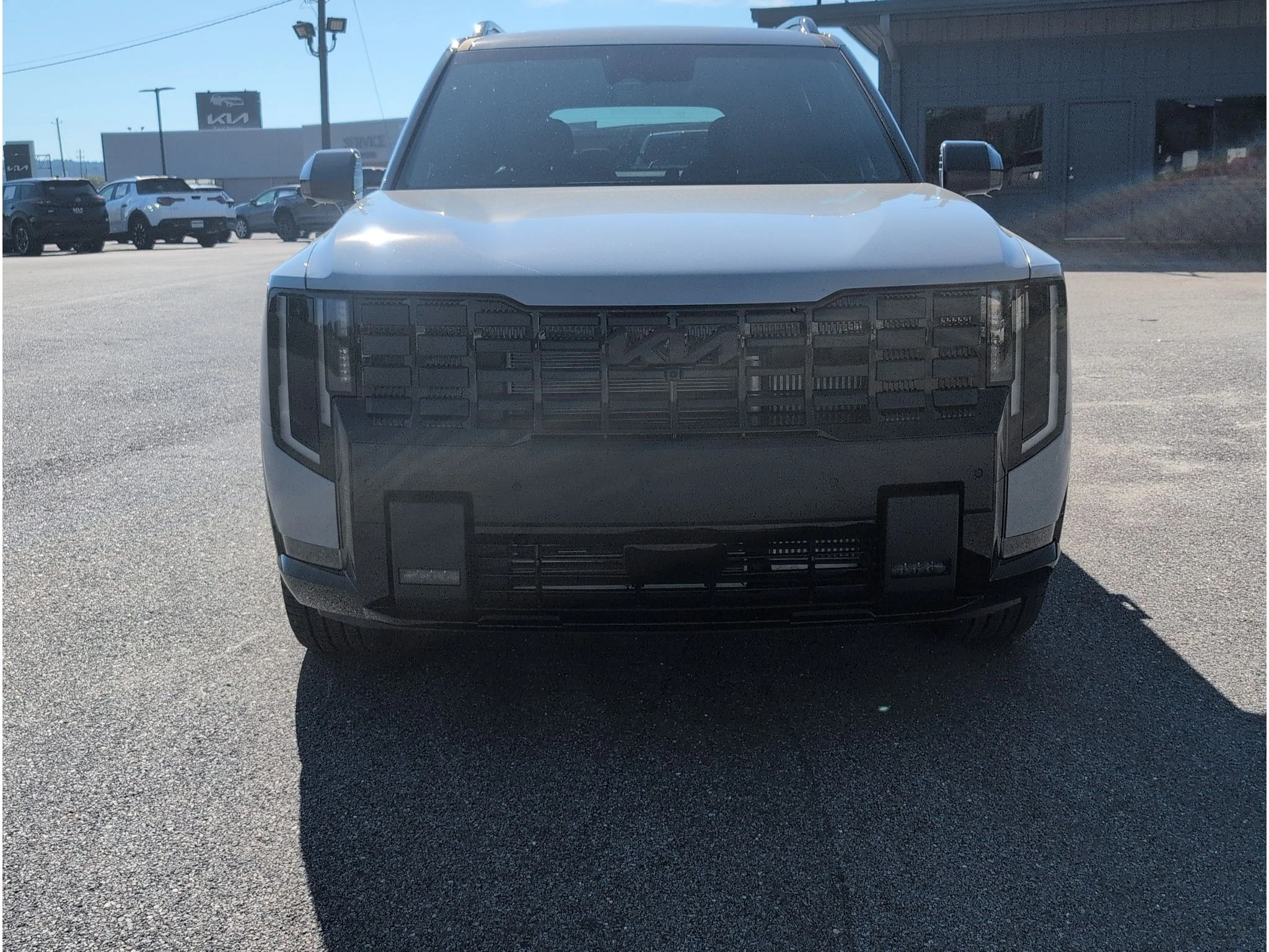 New 2027 Wolf Gray Kia X-LINE SX image 8