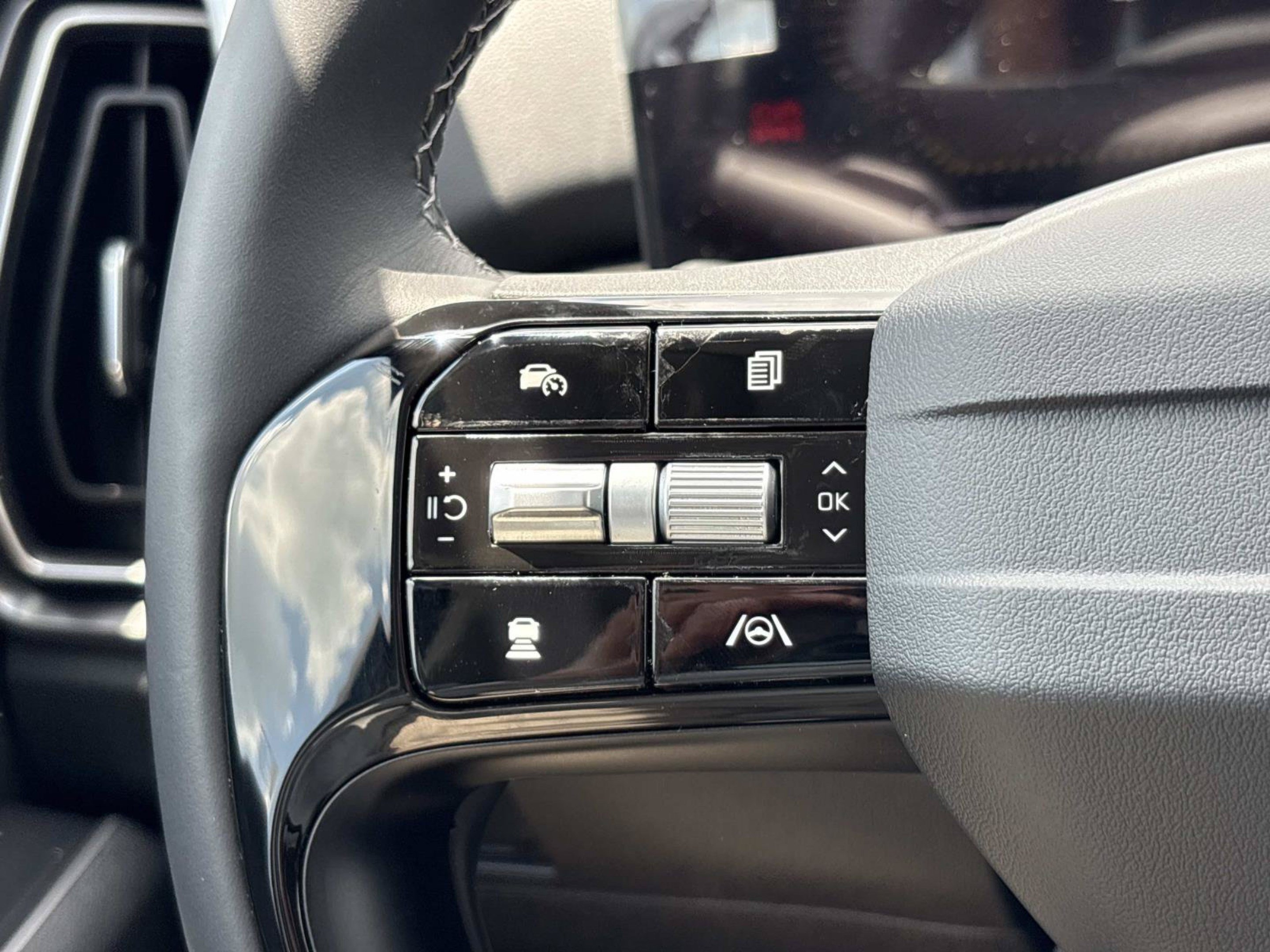 New 2026 Ebony Black Kia S image 25