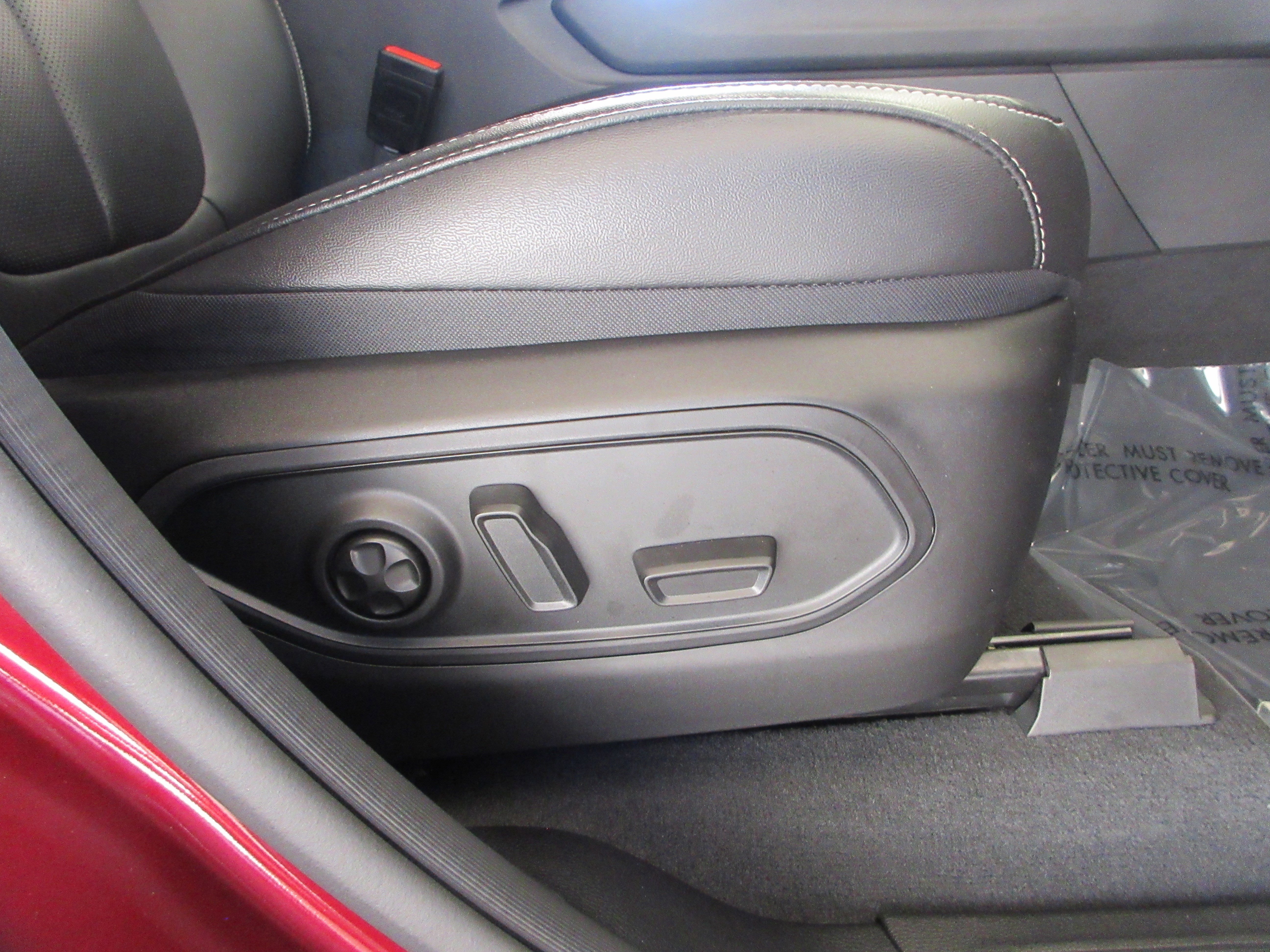 Used 2024 Velvet Red Pearlcoat Jeep Limited image 28