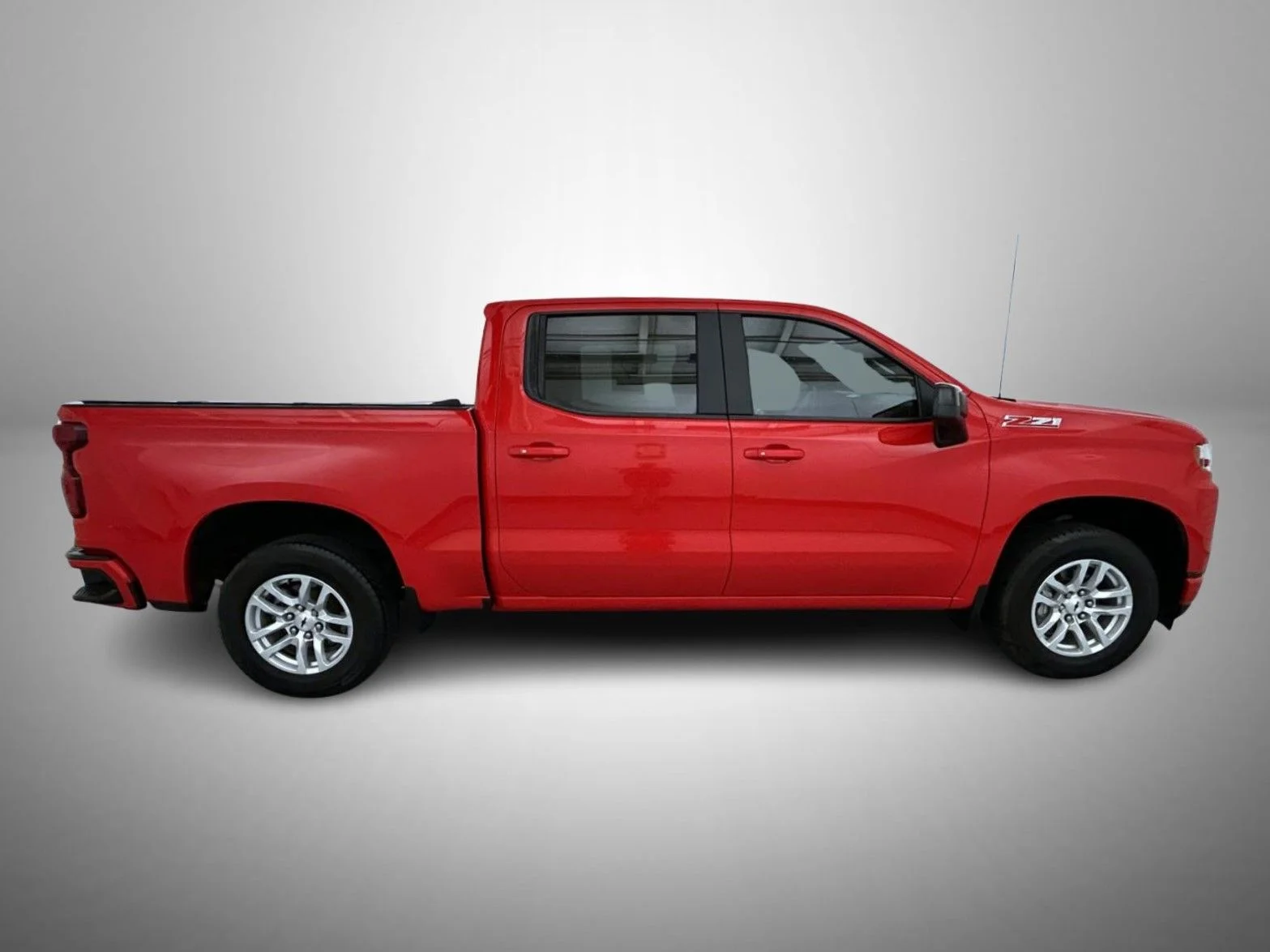 Used 2019 Red Chevrolet RST image 4