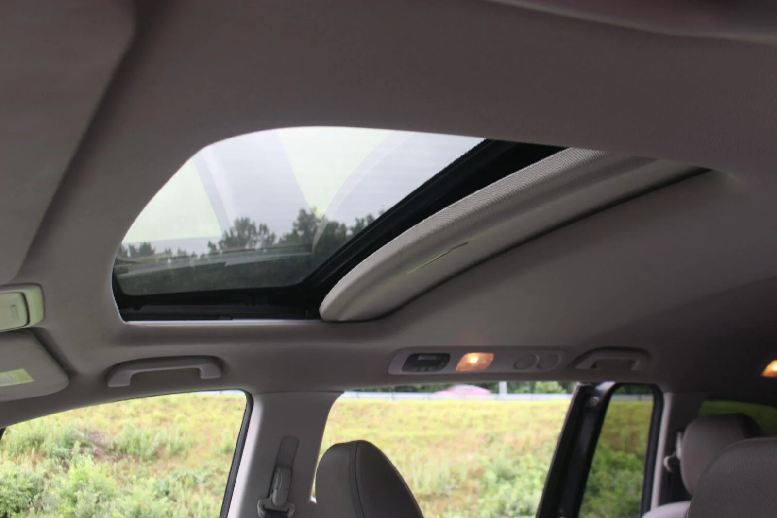 Used 2016  Honda EX-L image 34
