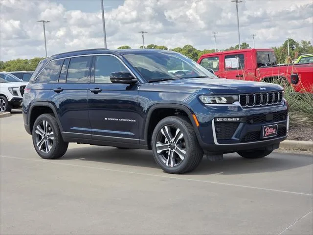 New 2027 Fathom Blue Pearl-Coat Paint Jeep Limited image 1