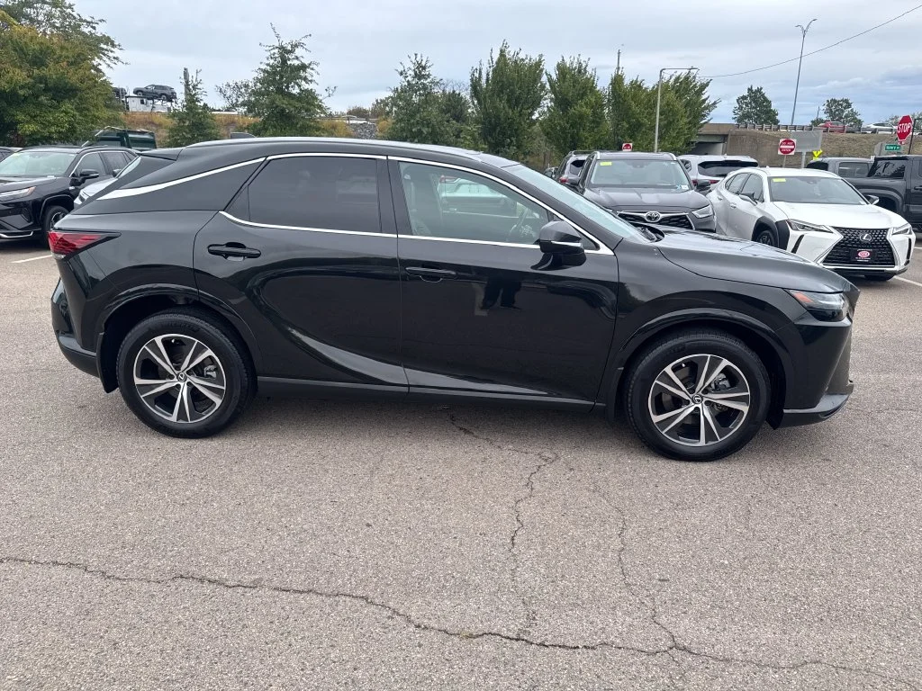 Used 2024 Black Lexus 350 Premium image 10