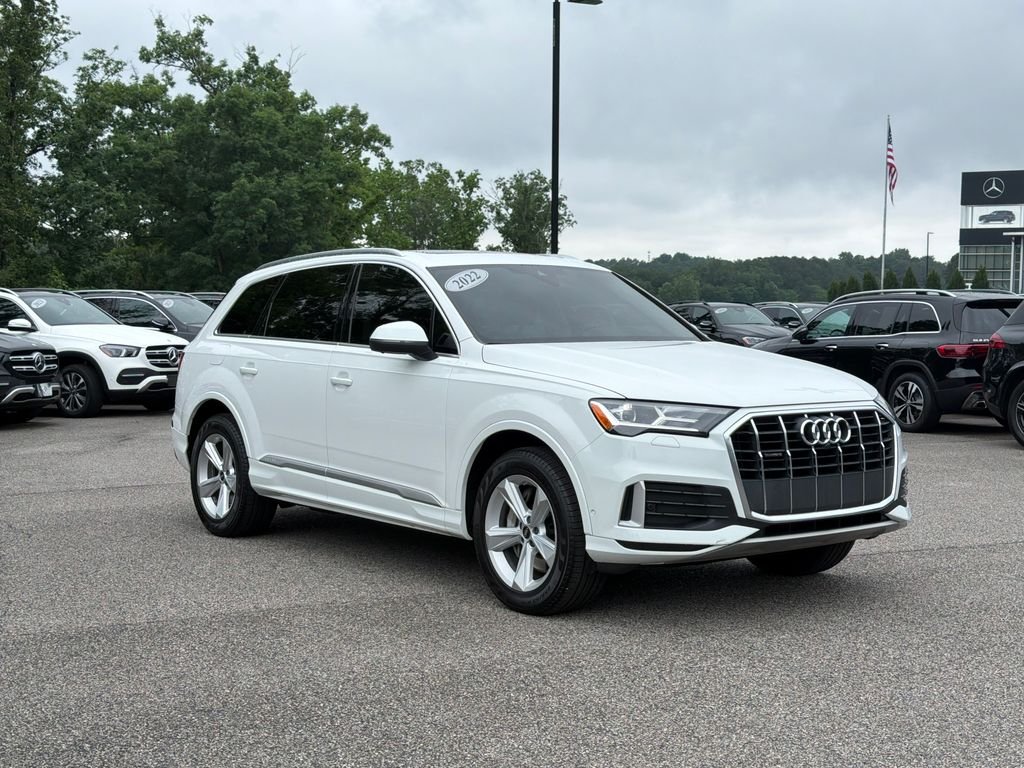 2022 Audi Q7 45 Premium quattro Tiptronic's photo