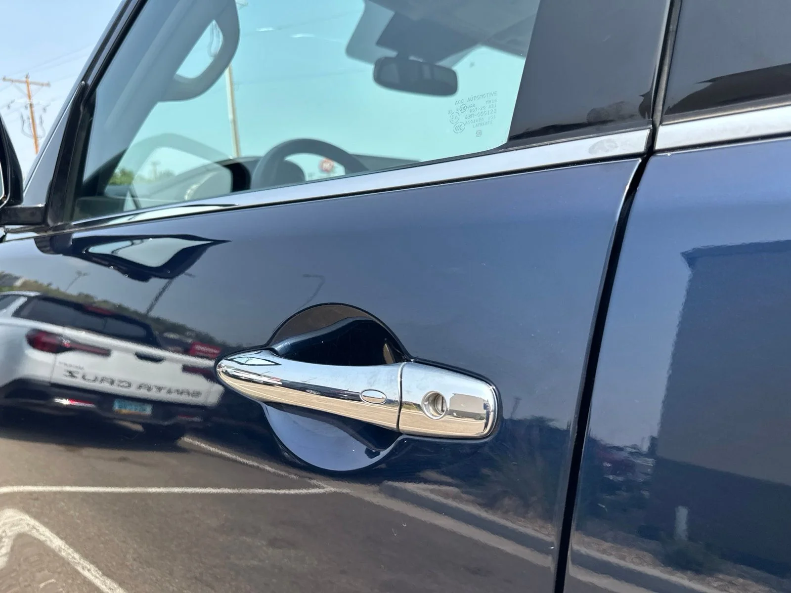 Used 2023 Blue Nissan SL image 10