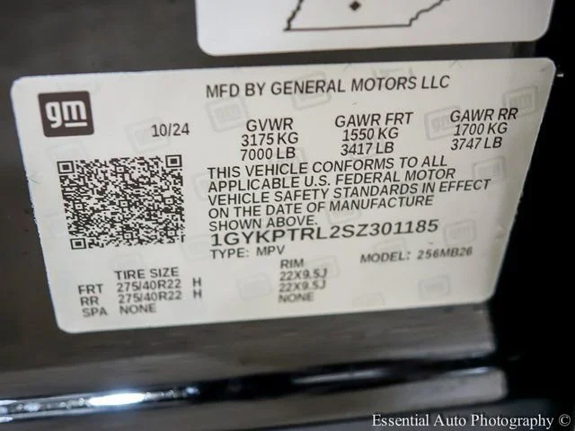 New 2025 Stellar Black Metallic Cadillac Luxury 3 image 23