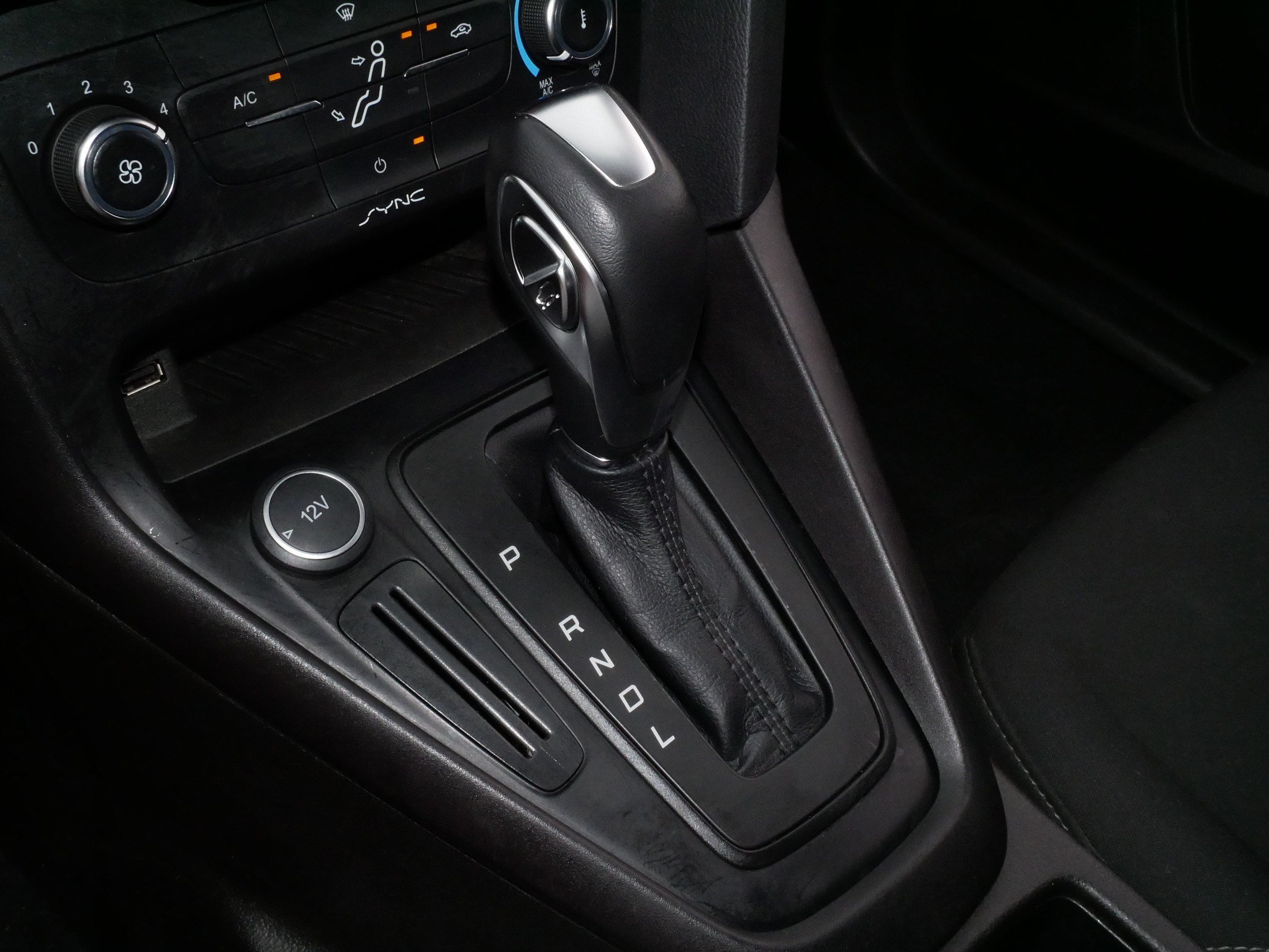 Used 2016 Tectonic Ford SE image 24