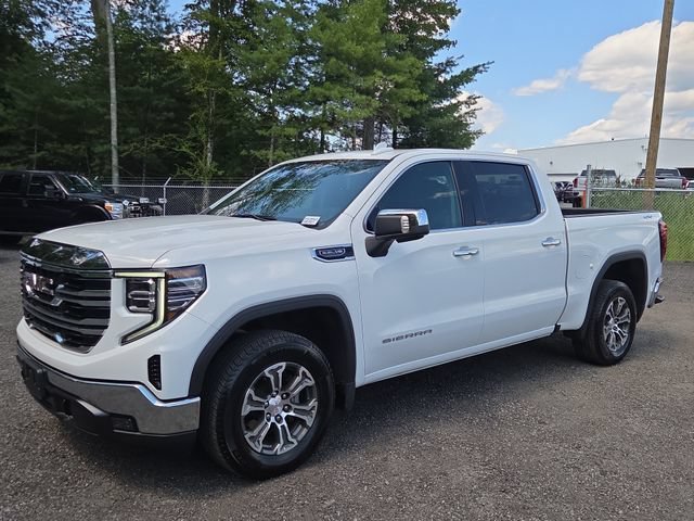 Used 2026 Summit White GMC SLT image 29