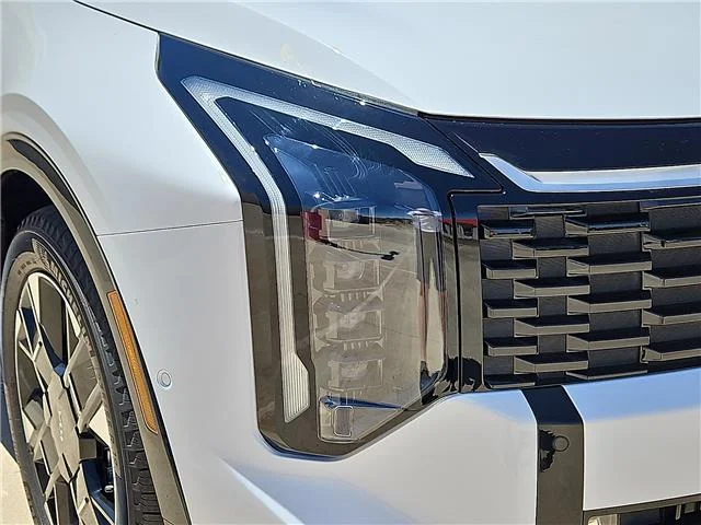 New 2026 Glacial White KIA SX-Prestige Front-Wheel Drive image 6