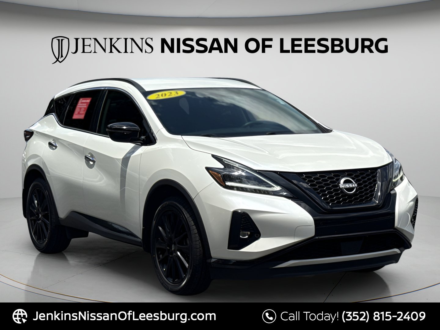 Used 2023 Pearl White Tricoat Nissan SV image 1