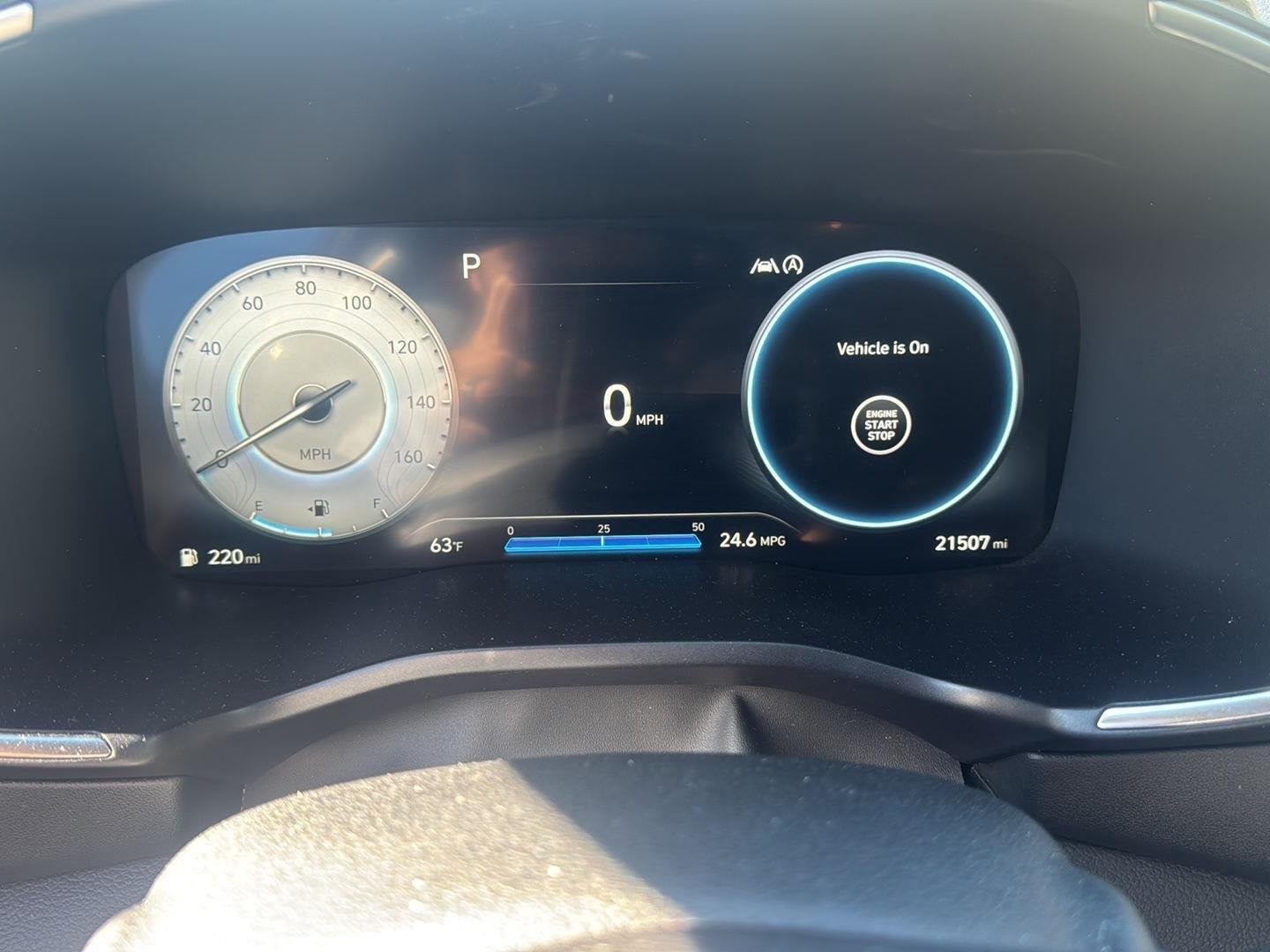 Used 2021  Hyundai SEL image 11