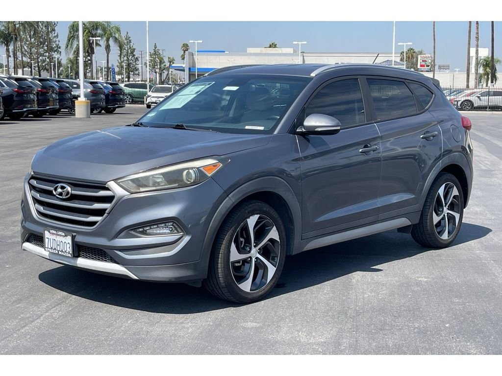 Used 2017 Coliseum Gray Hyundai Sport image 2
