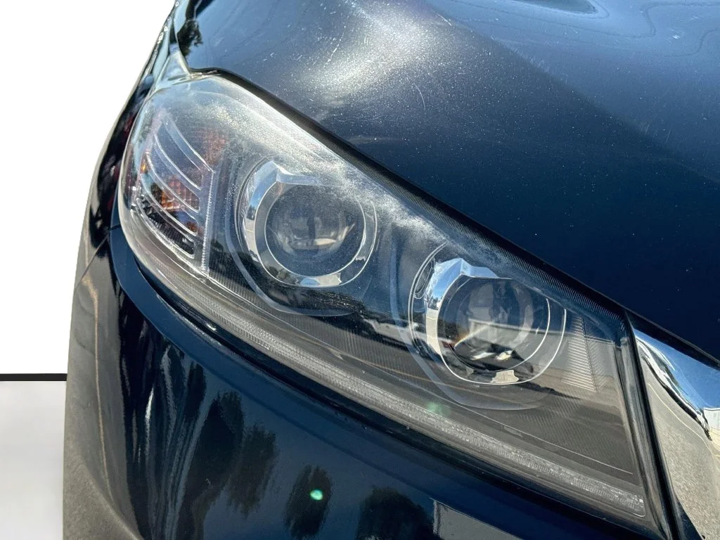 Used 2019 Black Kia L image 35