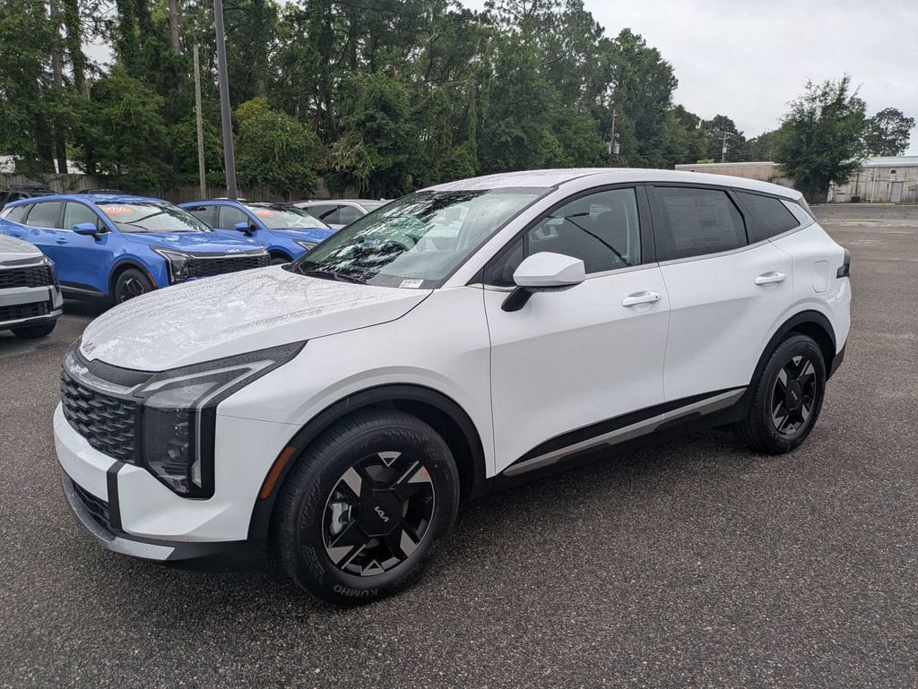 New 2026 Glacial White Pearl Kia LX image 8
