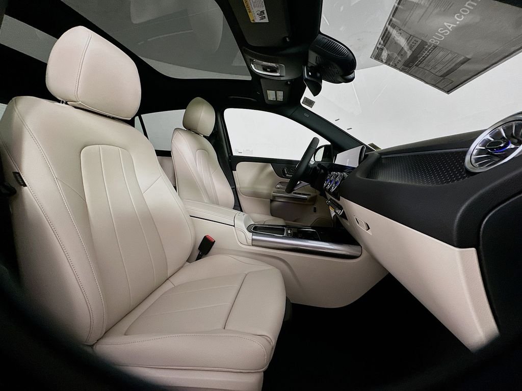 New 2026 Night Black Mercedes-Benz GLA 250 image 28