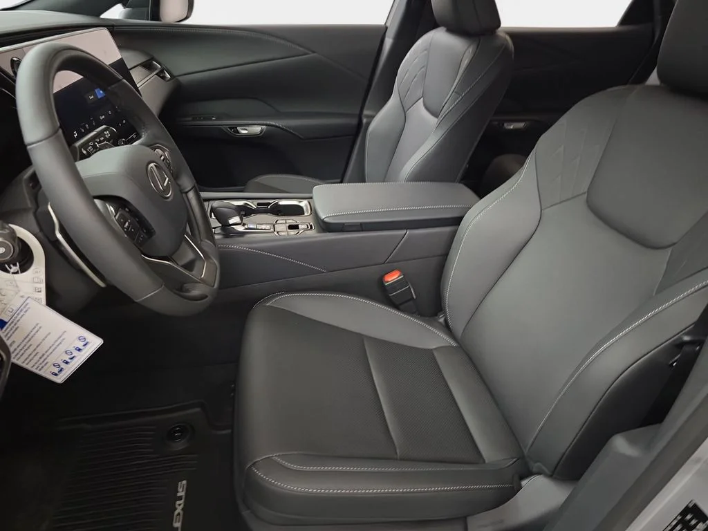 New 2026 Incognito Lexus F SPORT DESIGN image 15