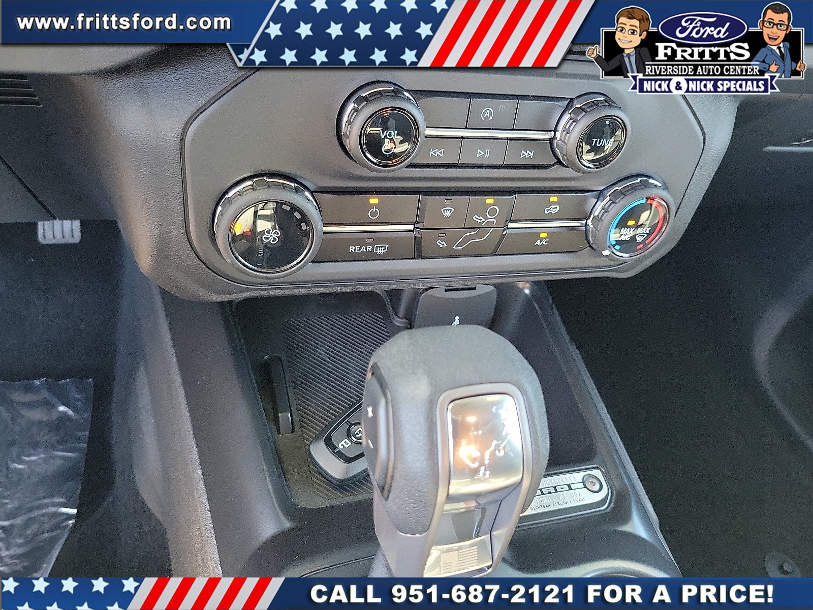 New 2026 Shadow Black Ford Big Bend® image 10
