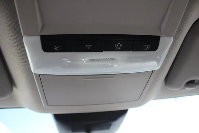 Used 2025 Gray Nissan S image 11