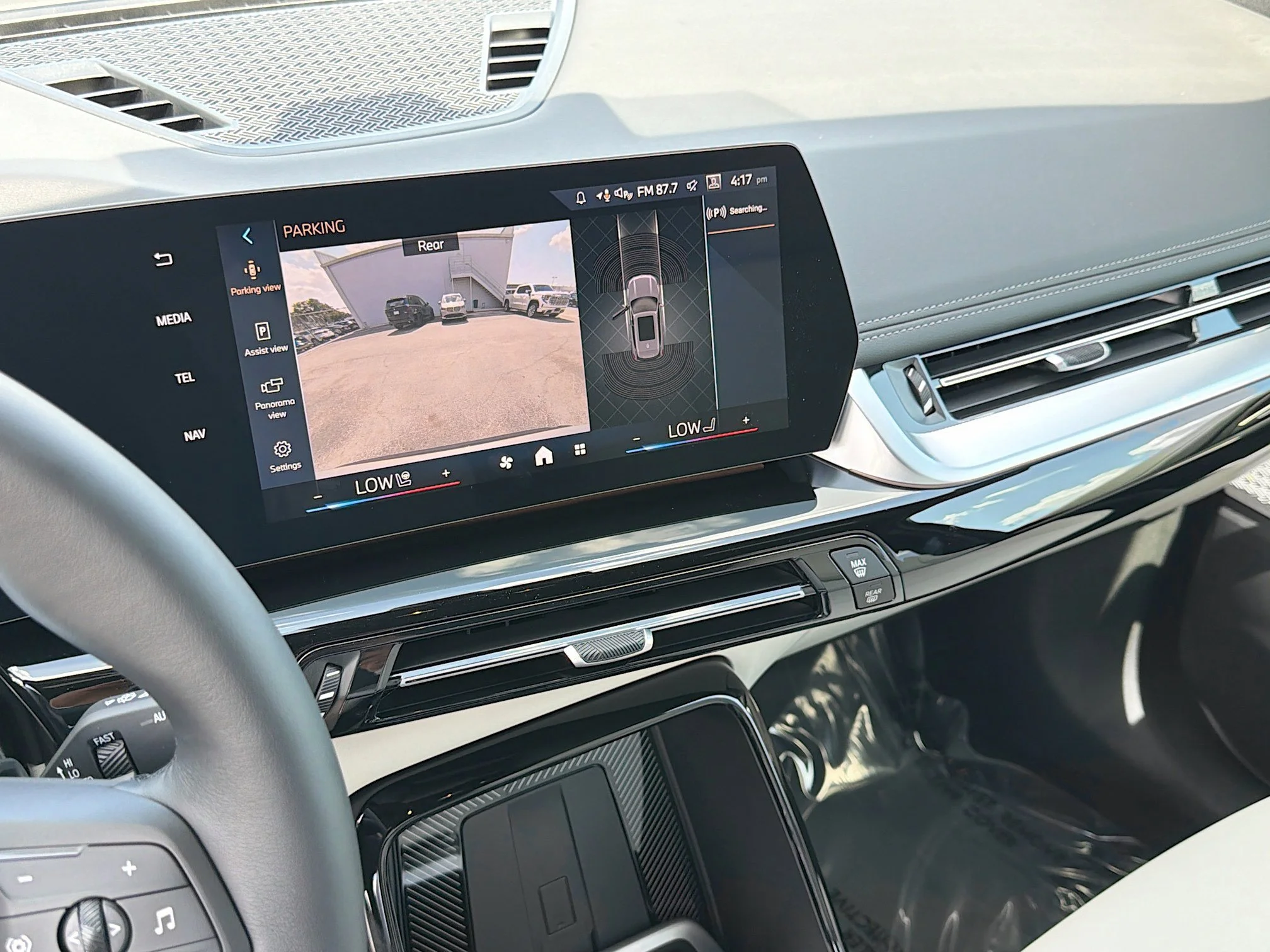 New 2026 Space Silver Metallic BMW xDrive28i image 27