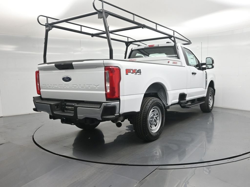 New 2026 Oxford White Ford XL image 19