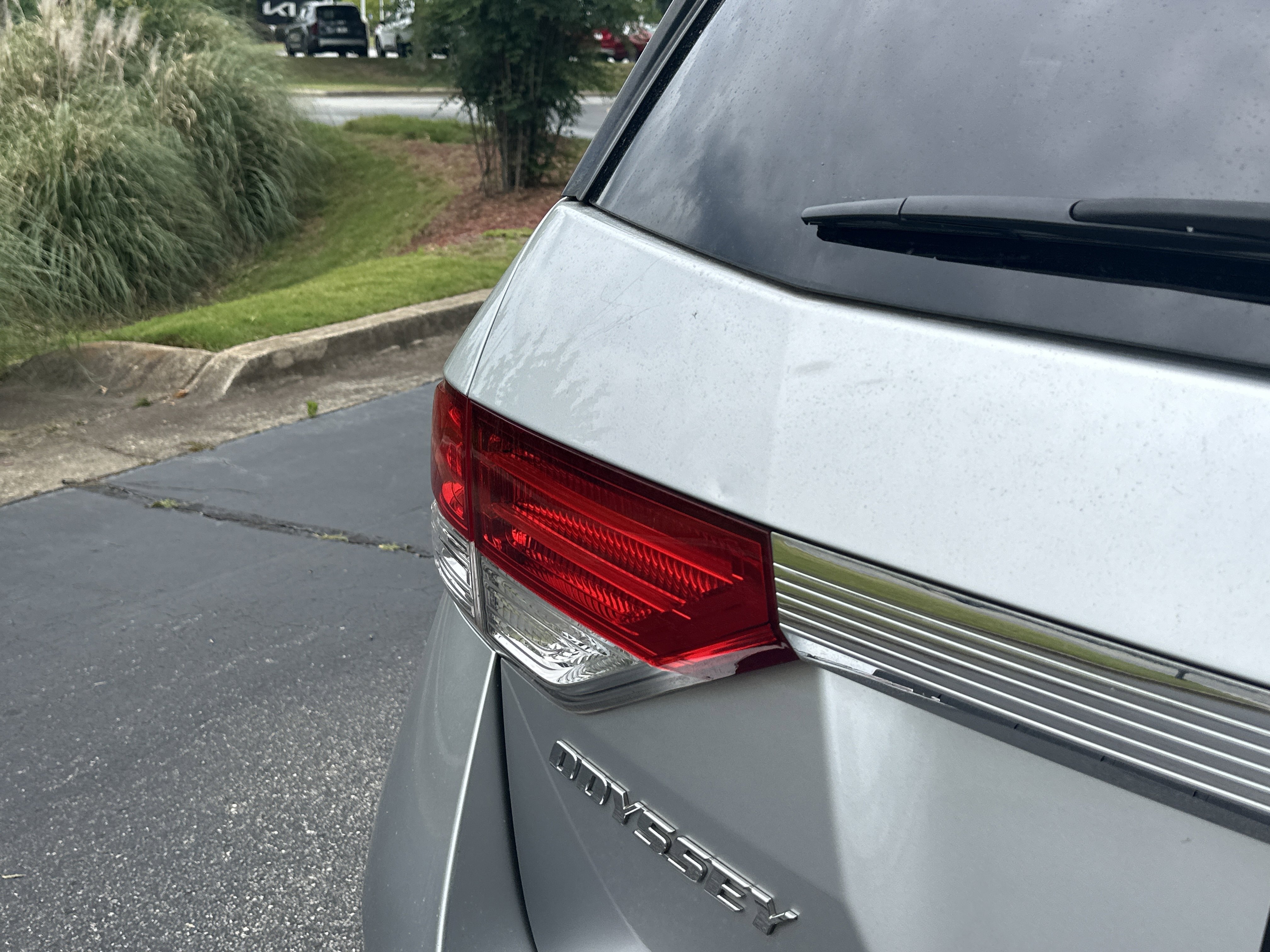 Used 2014 Alabaster Silver Metallic Honda EX-L image 22