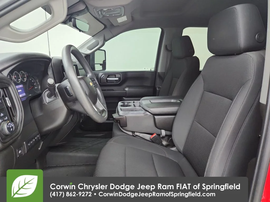 Used 2021 Red Chevrolet Custom image 2