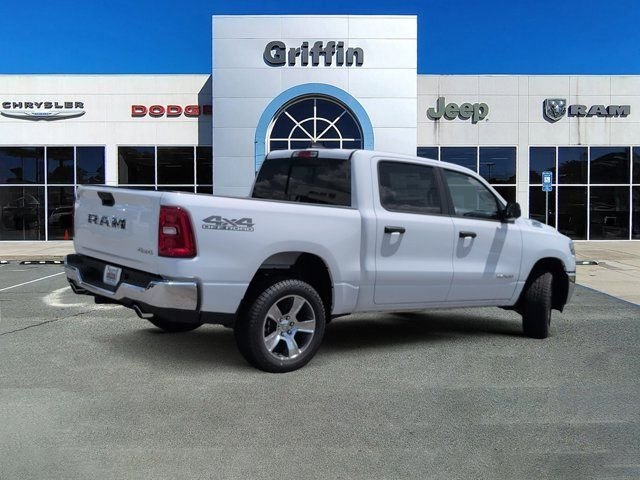 New 2026 Bright White Clear-Coat Exterior Paint RAM Tradesman image 4