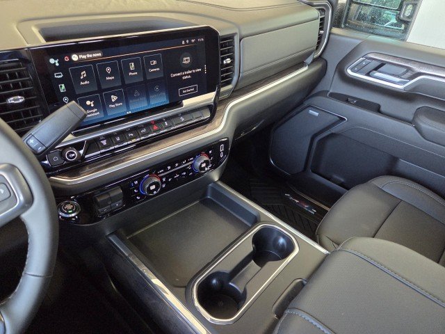 2026 Chevrolet Silverado 3500 HD LTZ - Photo 11