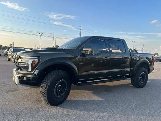 Used 2024 Green Ford Raptor image 33