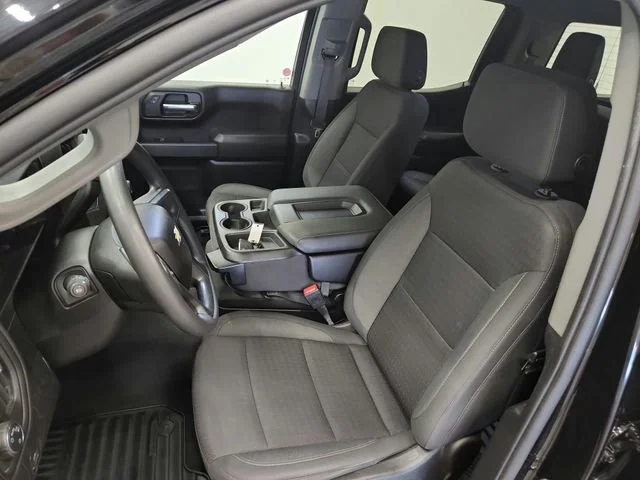 Used 2022 Black Chevrolet Custom image 18