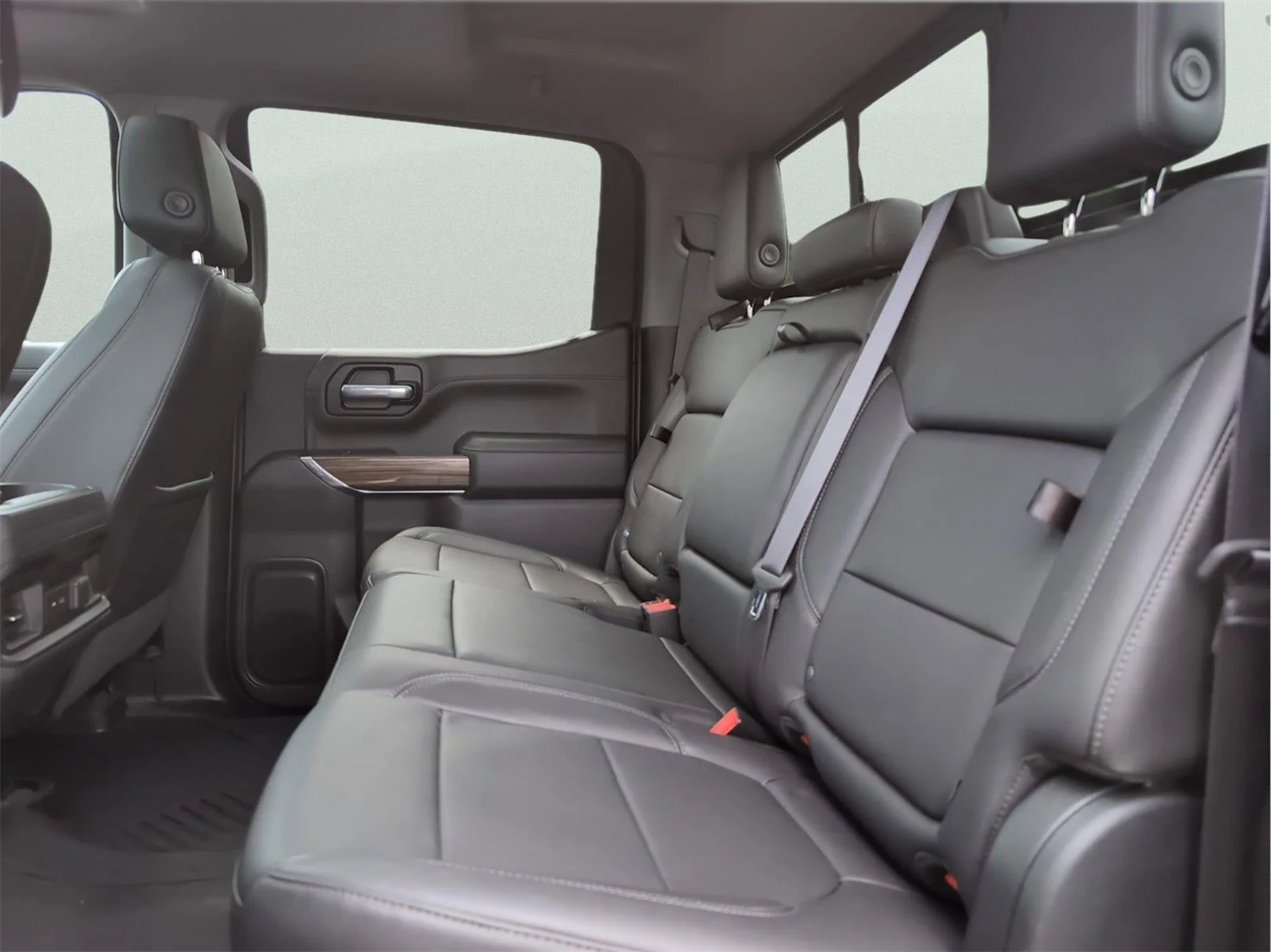 Used 2021 RED HOT Chevrolet LT Trail Boss image 31