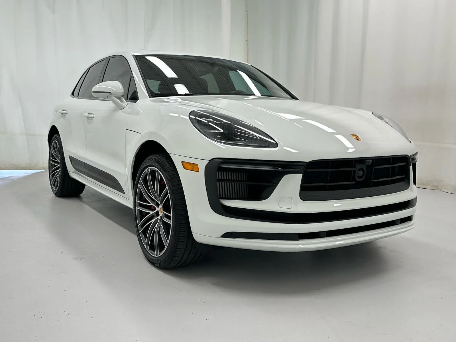 2023 Porsche Macan S