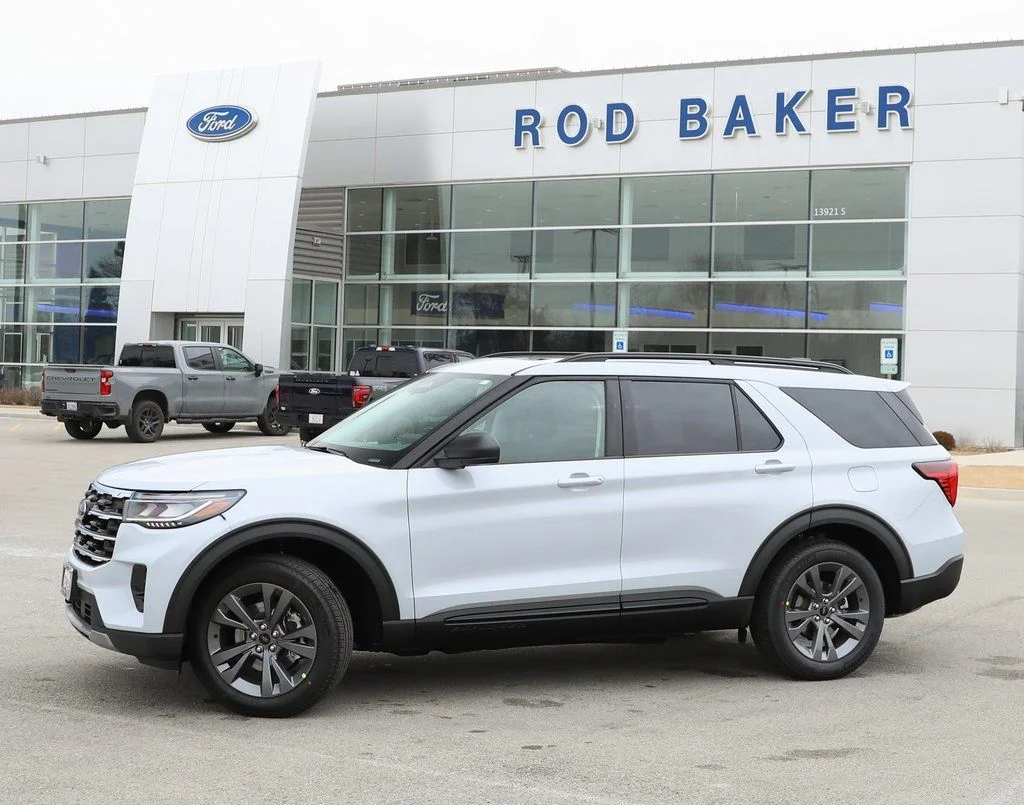 2026 Ford Explorer Active 4WD's photo