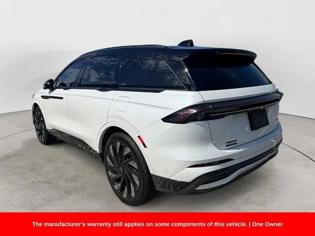 Used 2024 White Lincoln Reserve image 2