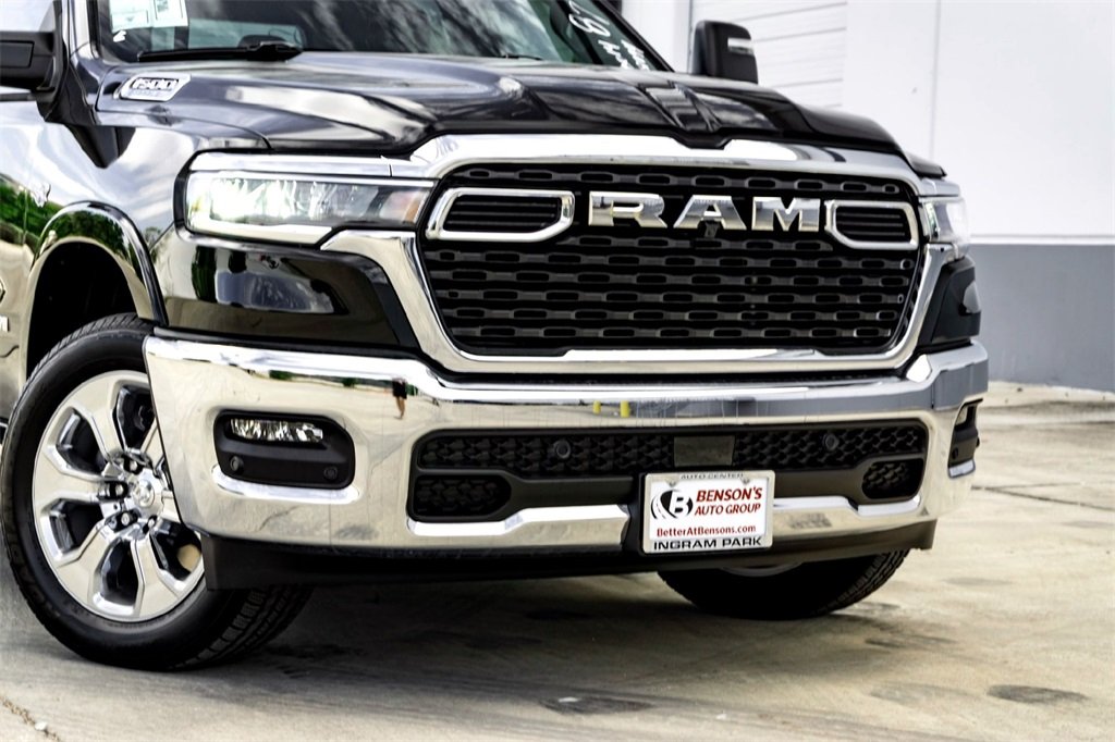 2026 Ram 1500 Big Horn Lone Star photo 3