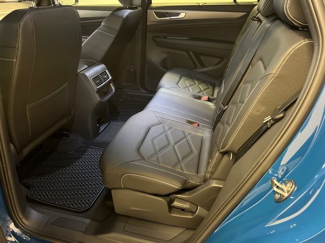 New 2026 Blue Volkswagen 2.0T SE w/Technology image 10