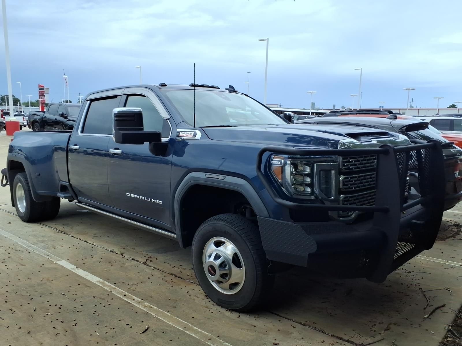 Used 2021 Pacific Blue Metallic GMC Denali image 1