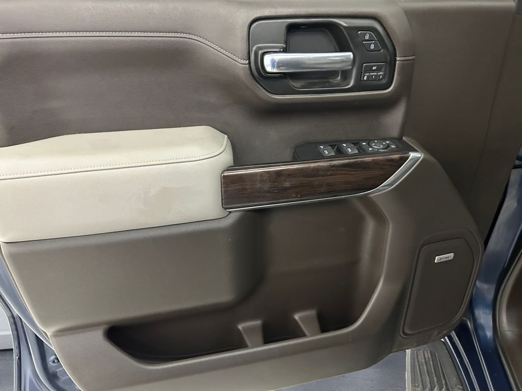 Used 2019 Blue GMC SLT image 12
