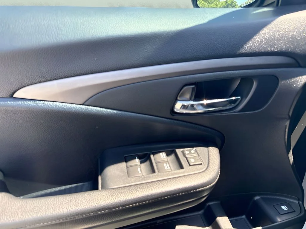 Used 2020 Silver Honda Sport image 15