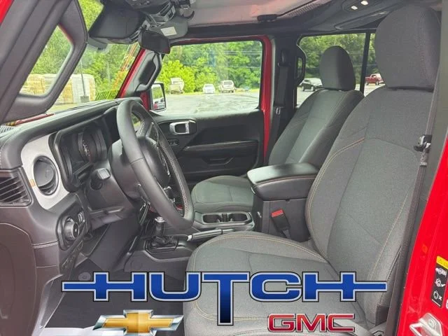 Used 2025 Red Jeep 4-Door Sahara 4x4 image 26