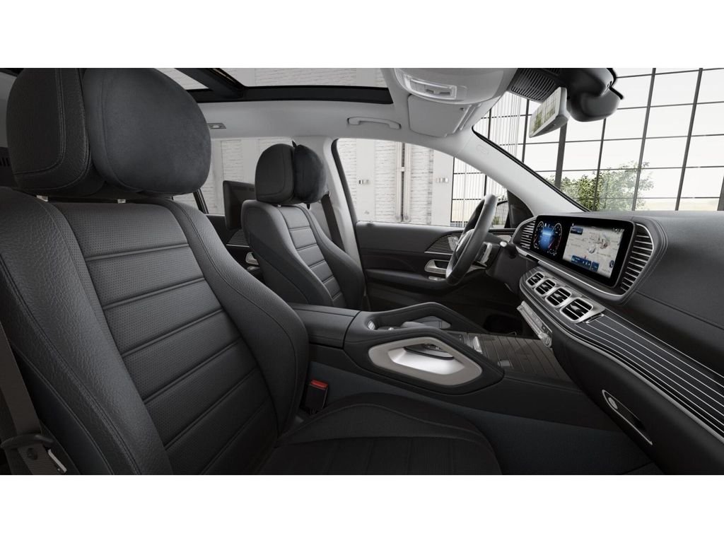 New 2026 Black Mercedes-Benz GLS 450 image 4
