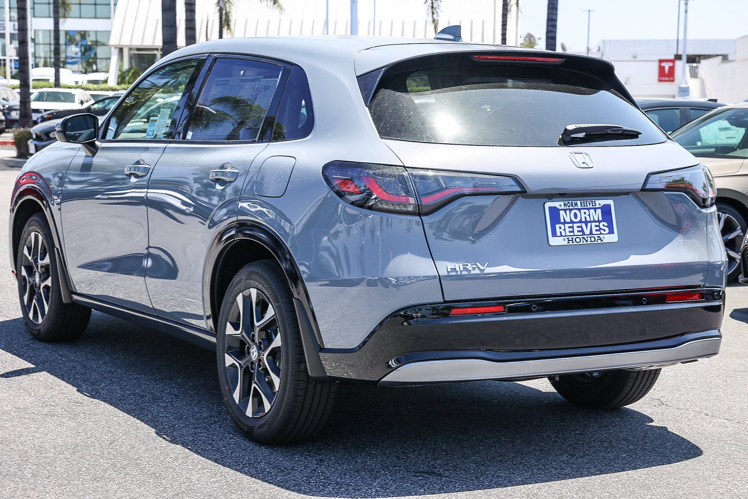 New 2027 Urban Gray Pearl Honda EX-L 2WD CVT image 4