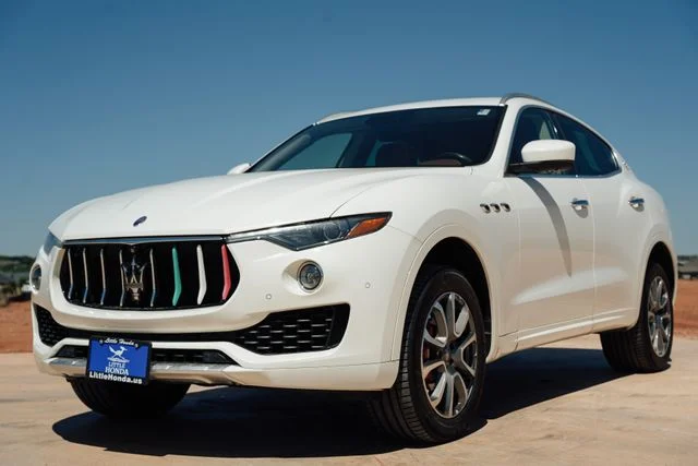 Pre-Owned 2017 Maserati Levante S With Navigation